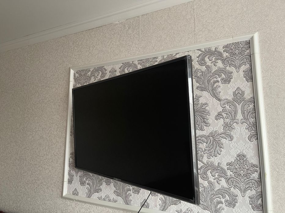 Телевизор Lg smart 110 см