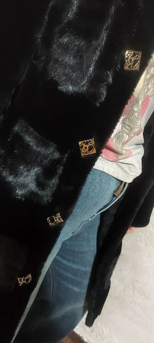 Шуба женская чёрная