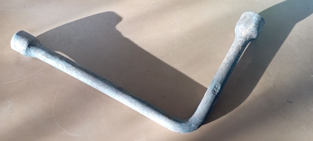 Ключ баллонный СССР 22/17