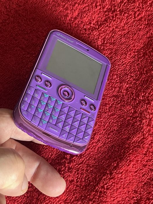 Telefon mov perfect funcțional