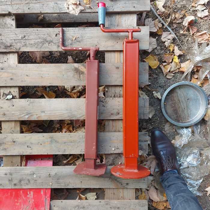 Picior de sprijin remorca, capacitate max. 500 kg.