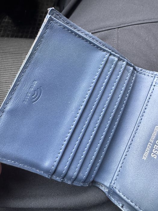 Мъжки портфейл GUESS