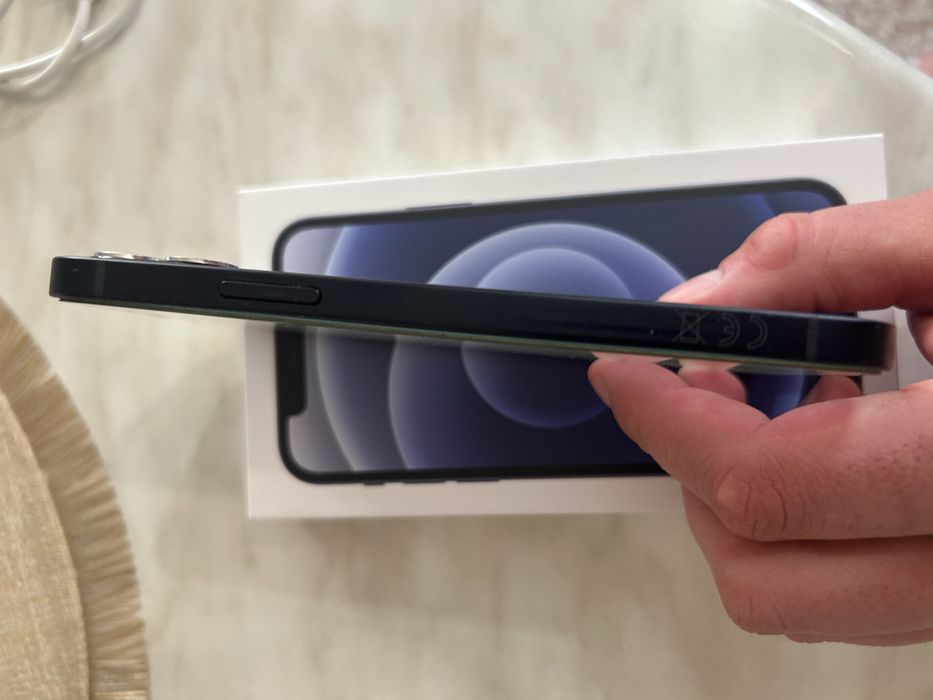 Iphone 12 ca nou 10/10 baterie 100%