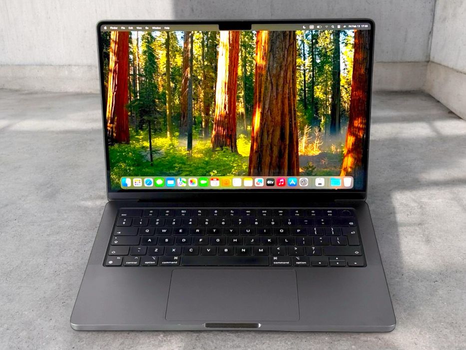 MacBook Pro 14" M3 Pro 18RAM 512GB Space Black 100% Батерия! Гаранция!