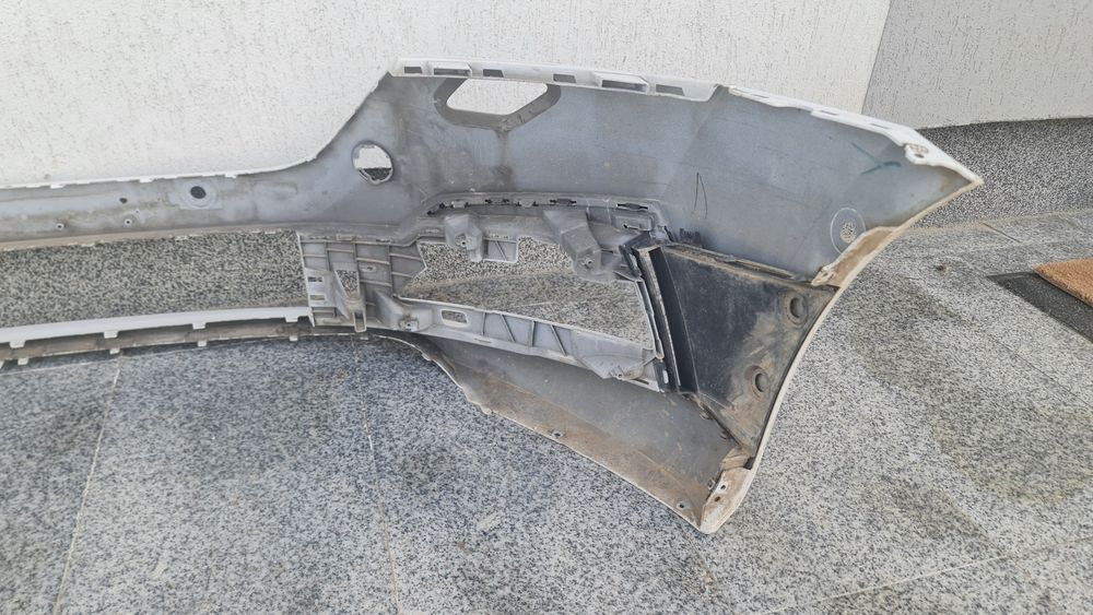 Spoiler bara fata Skoda Octavia 4 mk4 5E3807221