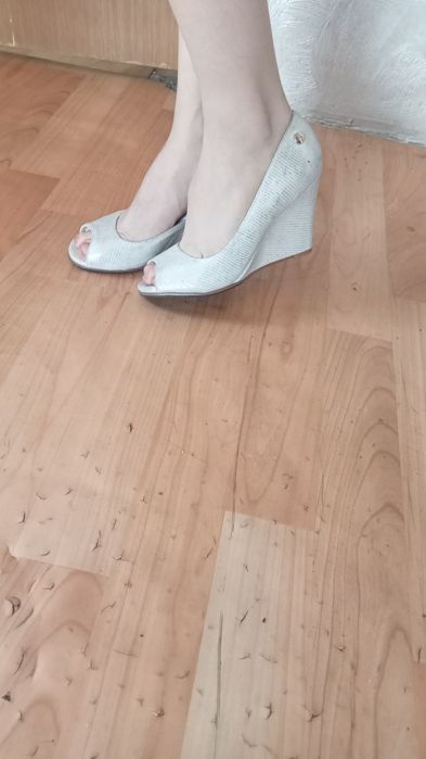 Продам итальянский туфли