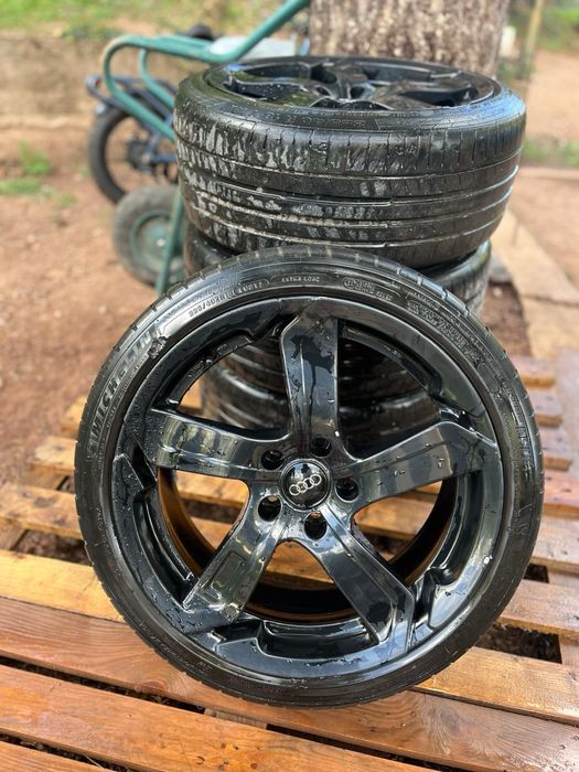 лети джанти DOTZ R18 8.5J ET35 - 9.5J ET27