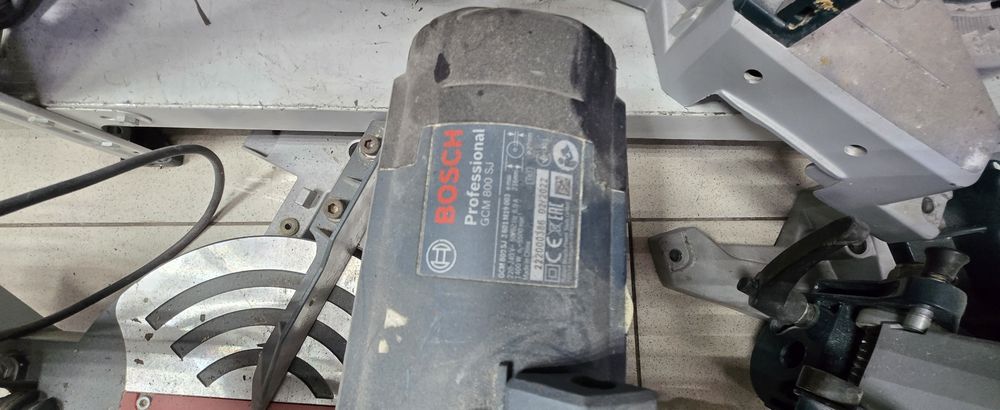 Торцовочная Пила Bosch