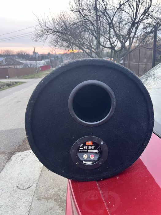 vand subwoofer auto jbl