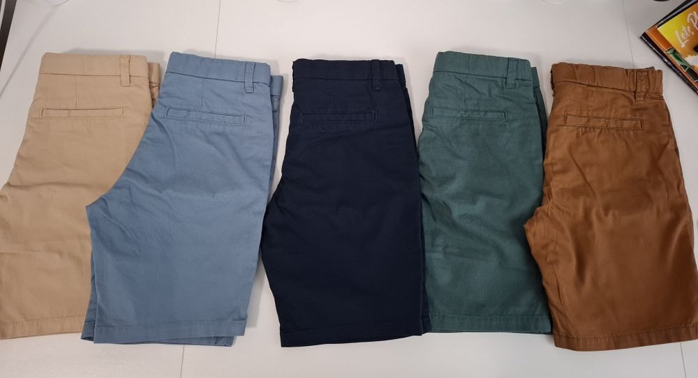 Pantaloni chino, mărimea 122