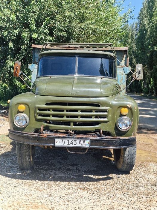 Zil ,ural mator sotiladi