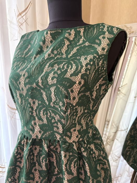 Дамска официална рокля