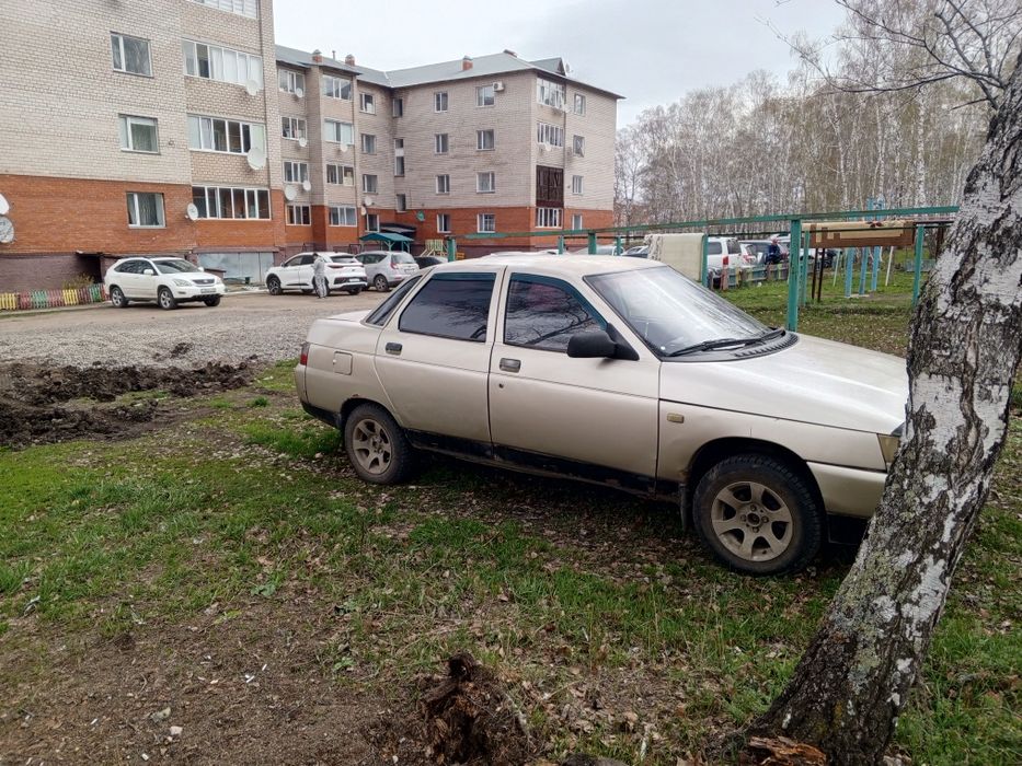 Продам Lada 2110