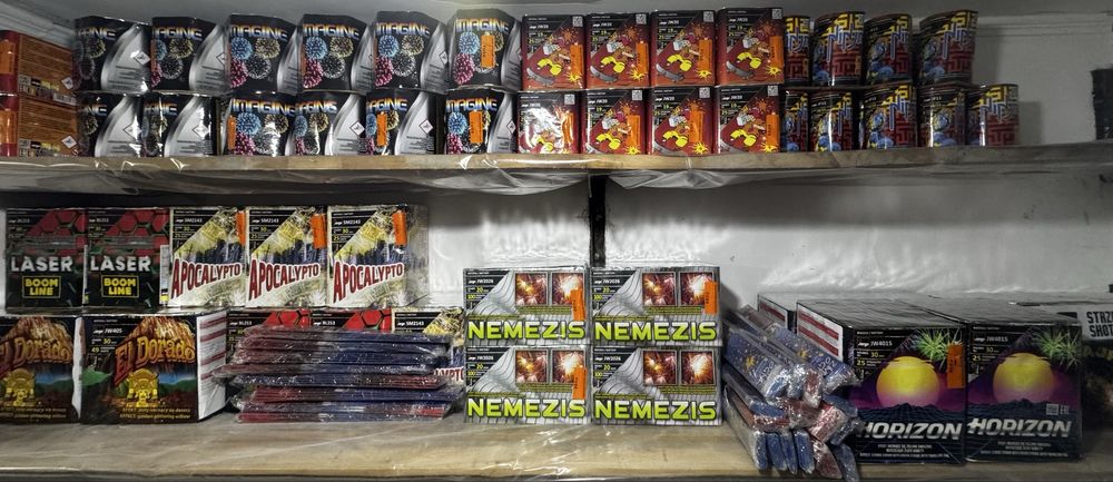 Салюты и фейрверки