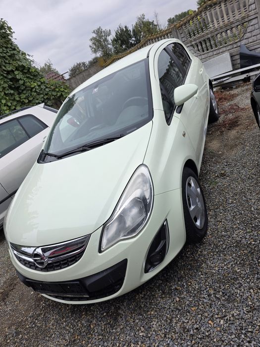 CITROEN opel corsa an 2012motor 1,3 i euro 5 posibilitatea rate fără a
