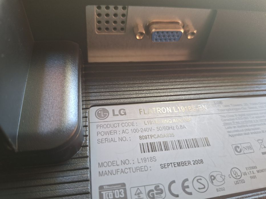 Монитор LG flatron