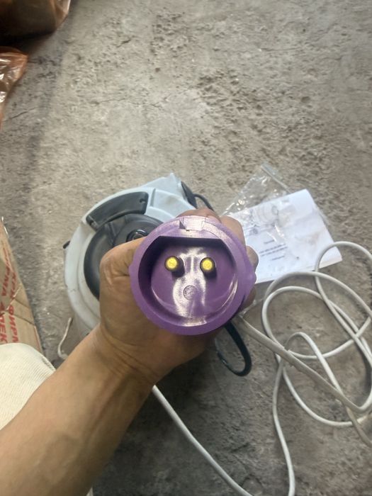 Катушка самосматывающаяся  mavel