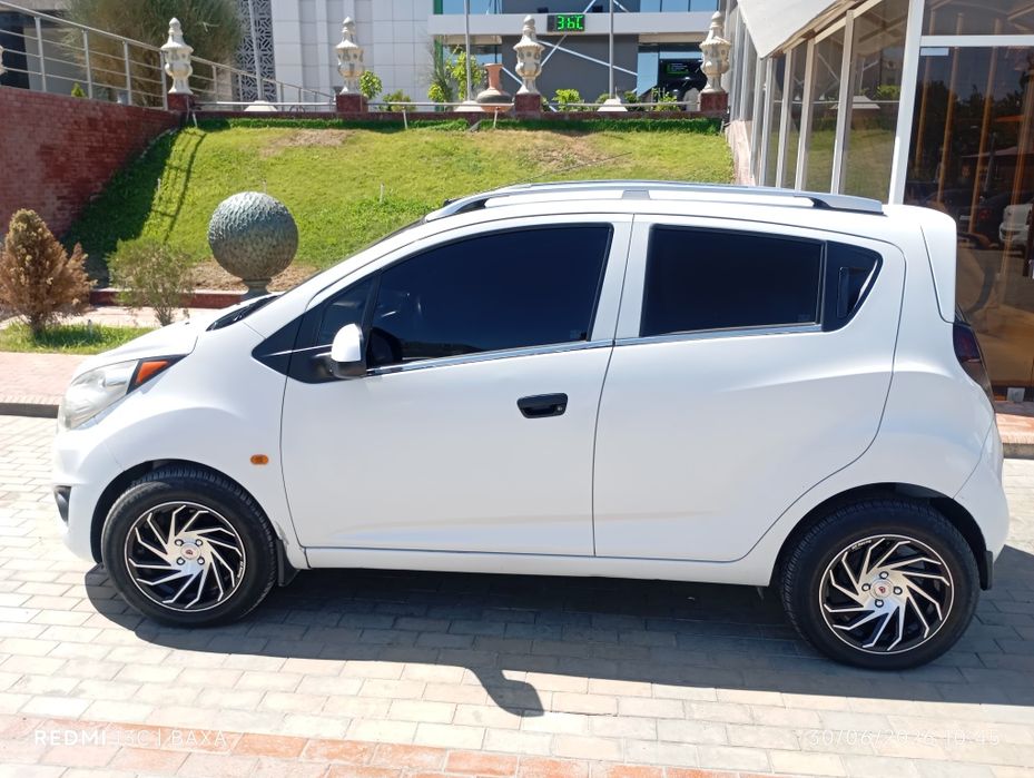 Chevrolet spark 2012