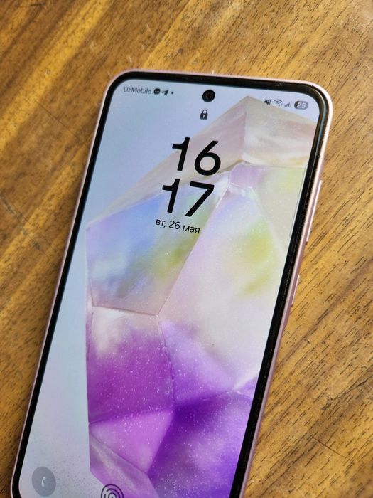 Samsung Galaxy A35 5G 8/128 GB

- Ideal holatda
- Korobka bor
- 1 yil