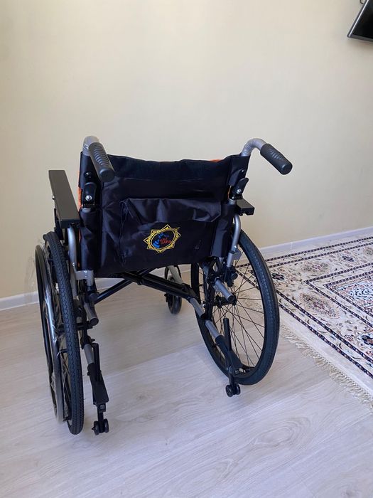 Инвалидная коляска