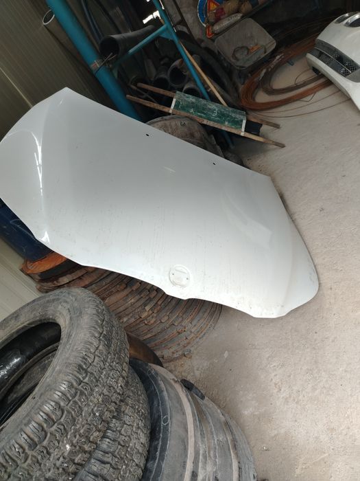 Продам передний и задний бампер на БМВ е60