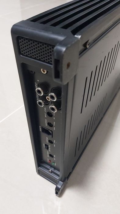 Statie subwoofer Mohawk