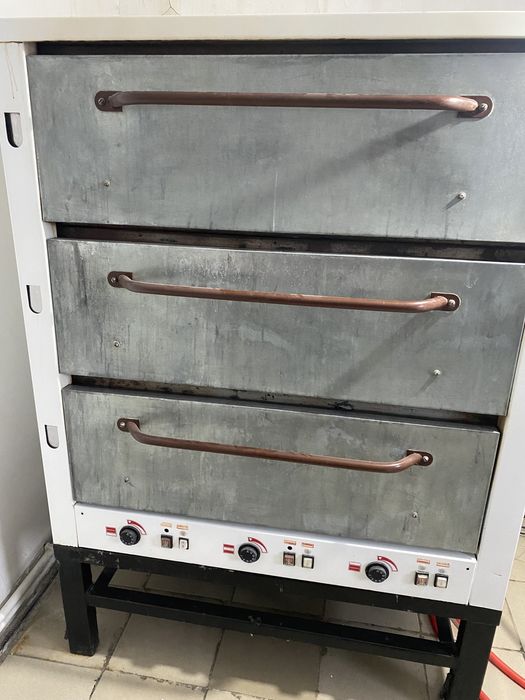 Продам печь пекарская Восход