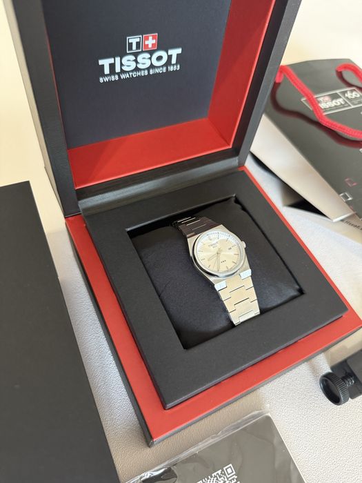 Часы женские Tissot