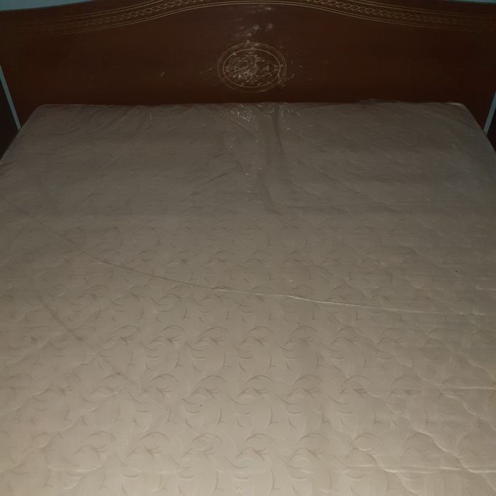 Продам спальный гарнитур (новый)