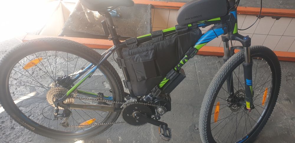 Электровелосипед GIANT Revel