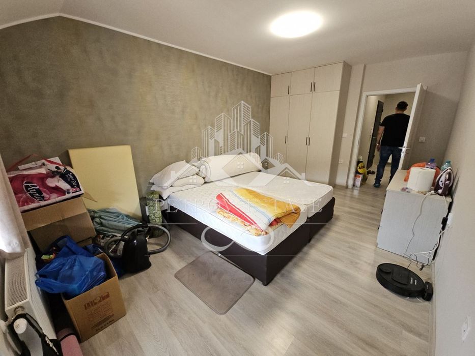 Продава се Тристаен апартамент в Велинград - 125 кв.м за 1300 €/кв.м - Снимка #6