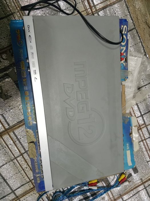 Продам ДВД рабочий состояние Soni