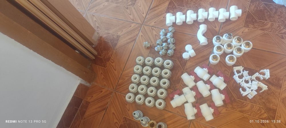 Vând fitinguri pentru instalații sanitare