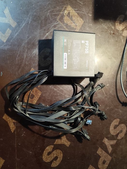 Блок питания DEEPCOOL pf750
