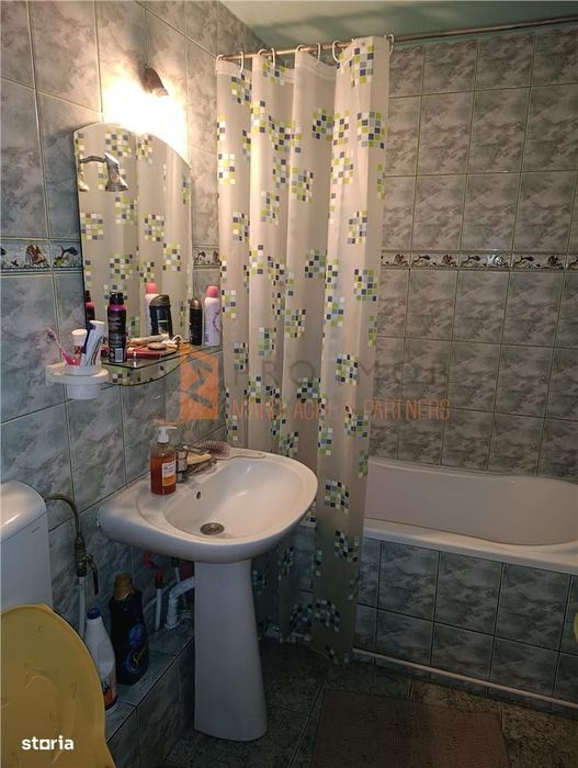 Apartament 3 camere cf 1 decomandat zona Dorobanti 1