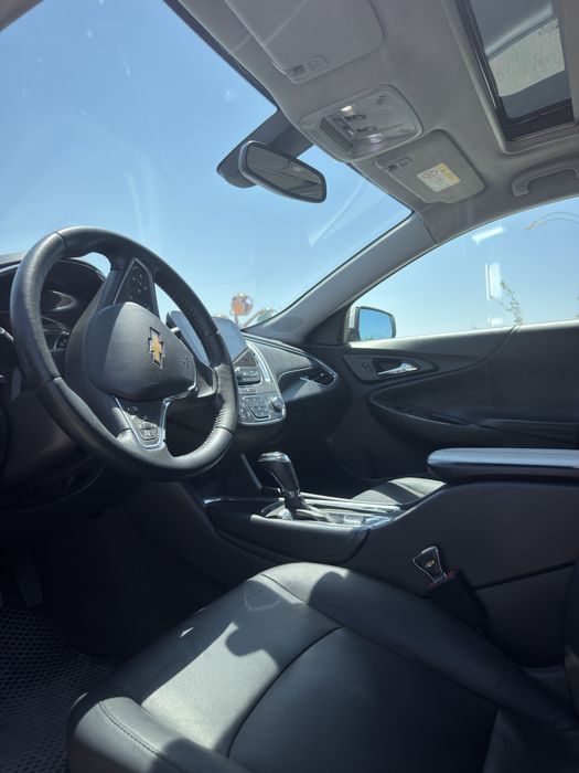 Chevrolet malibu 2