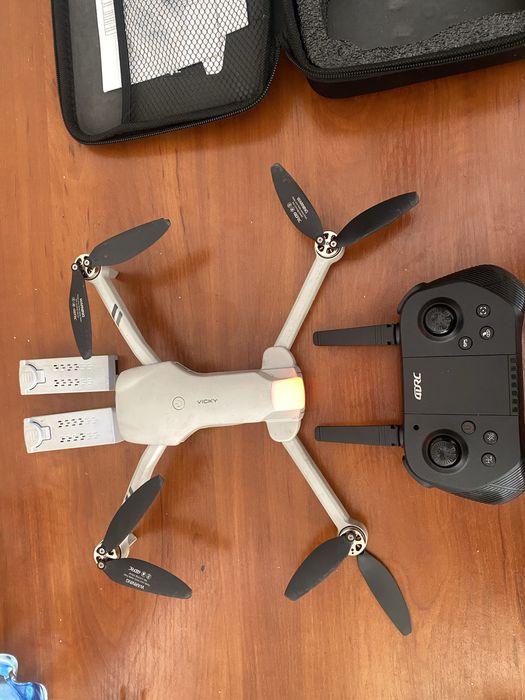 Продам дрон в хорошем исправном состоянии