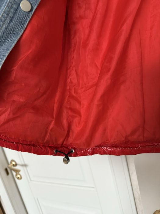 продам куртку для девочки