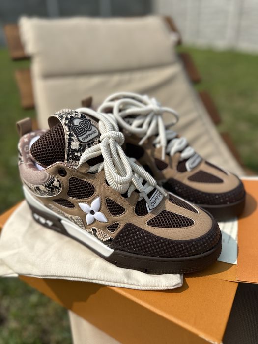 Vand adidasi Louis Vuitton