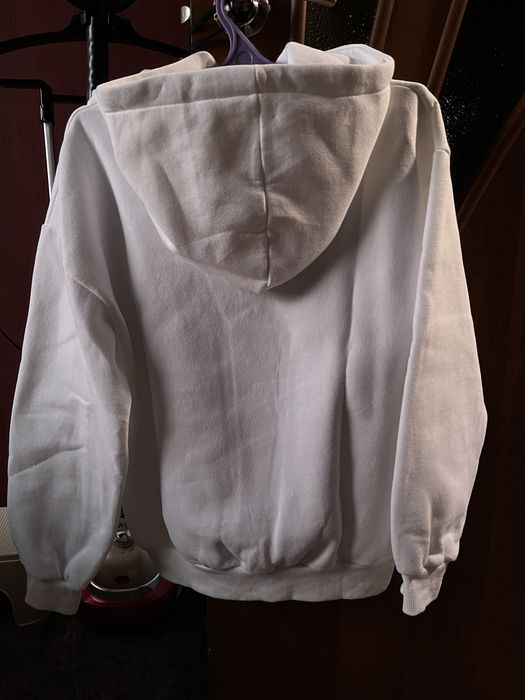 Продам толстовку.