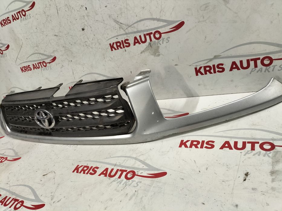 Маска - решетка Toyota Rav4 / Тойота Рав4 2002г.