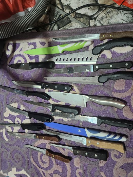 Кухненски ножове. 19 броя