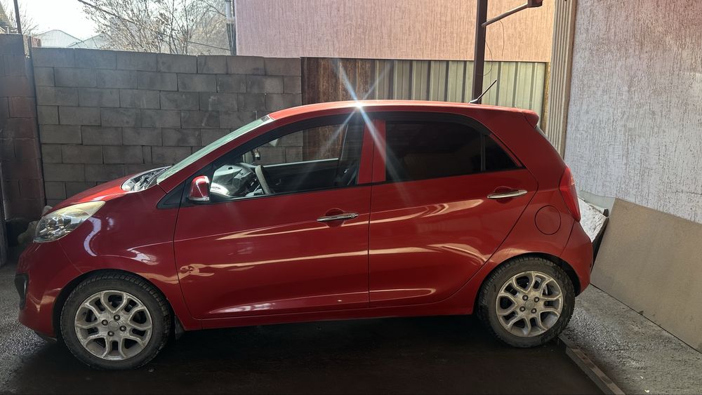Kia Picanto 2013год