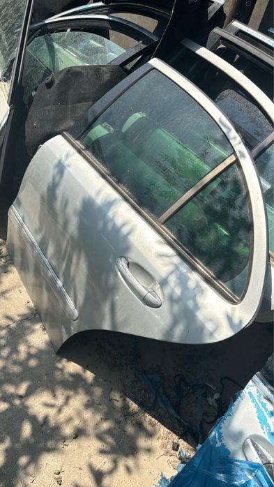 Крыло мерседес w211