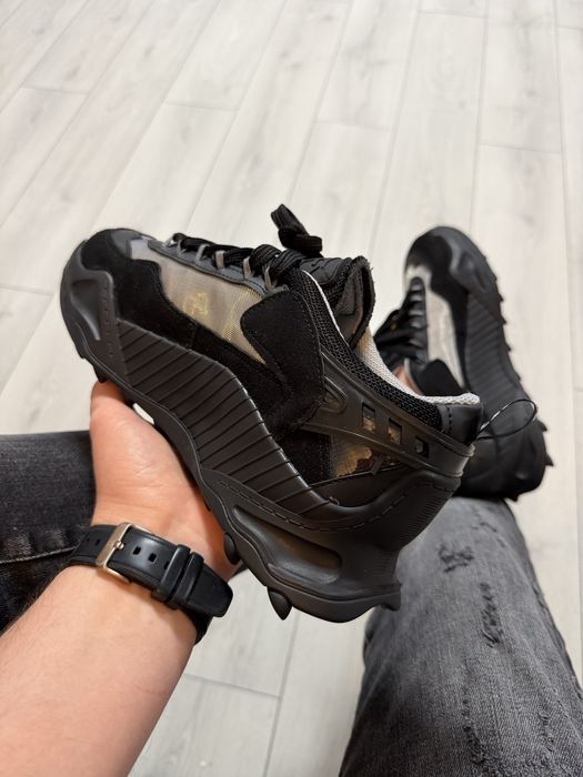 Adidasi Barbati OFF White Negru & Alb!