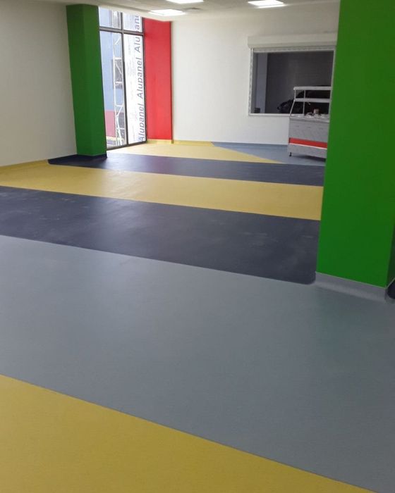 Монтаж укладка линолеума