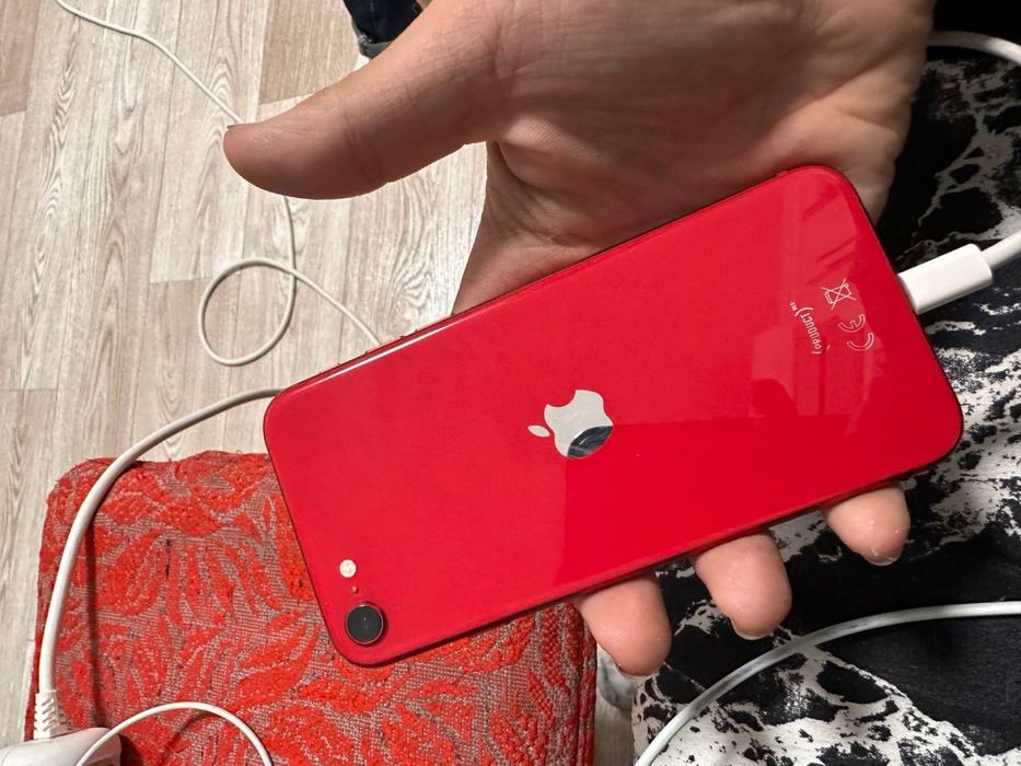 iphone SE 2020  64gb 72%