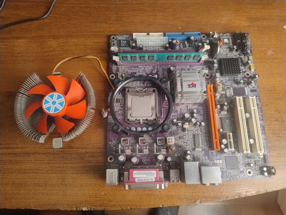 Компютор матиринская плата