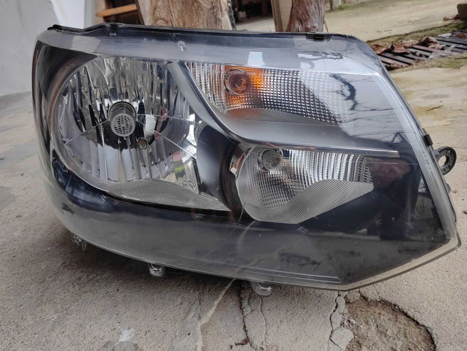 Фар VW Transporter T5 Face Cravelle Multivan десен / Фар Транспортер