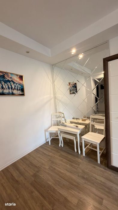 2 camere,bucătărie separată, vedere la piscină, parcare, în Cosmopolis